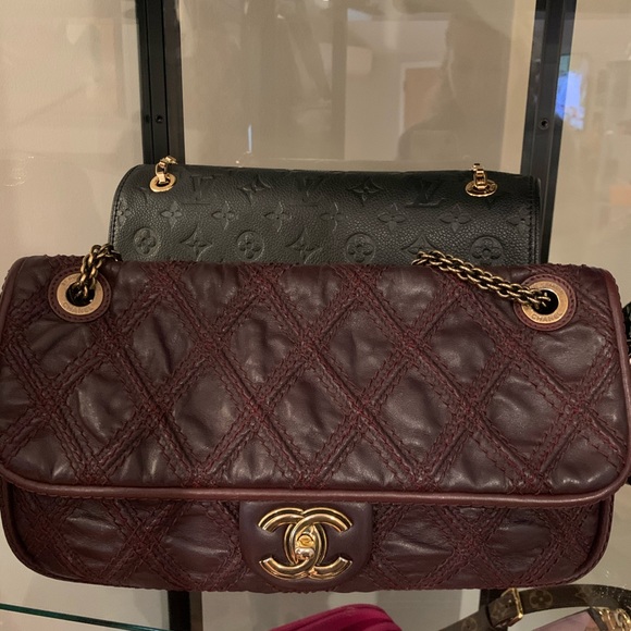 chanel ultimate stitch flap bag